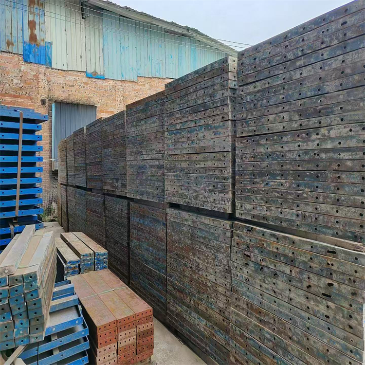 ���ݶ��ָ�ģ�峧��